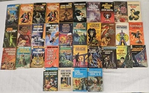 Andre Norton Vintage Paperback Science Fiction Books Lot Of 34 ACE DAW First Pri - Picture 1 of 13