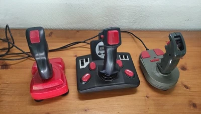 4 Joysticks - 9PIN DSUB für Amstrad, Amiga, Atari, C64 - für Bastler - Bild 1 von 3