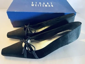 Stuart Weitzman 8 1/2 AA Women's Black Pumps Satin Rhinestone Bows Heels Shoes - Picture 1 of 8