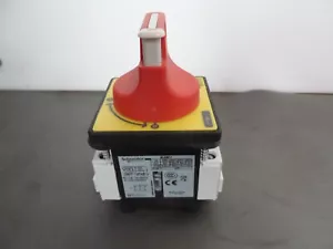 INTERRUPTOR SCHNEIDER ELECTRIC GB/T 14048.3 25A 690V (25062) - Imagen 1 de 9