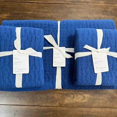 JUEGO DE 3 PIEZAS DE COLCHA REINA PICK-STITCH GRANERO DE CERÁMICA Y 2 FUNDAS DE EURO ~ AZUL CAPRI Foto 1 de 4