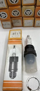 1-NOS Vintage Antique STITT No.147-B Spark Plug Auto Ceramic Flathead,Tractor - Picture 1 of 4