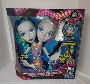 Neu im Karton Monster High Peri und Pearl zweiköpfiger Stylingkopf bewegliche Meerjungfrau Spielzeug - Bild 1 von 19