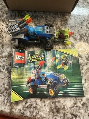LEGO Alien Conquest 7050 99% Complete - Image 1 of 3