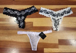 Rene Rofe Lingerie Thong Panties Size Medium 3PACKS - Picture 1 of 2