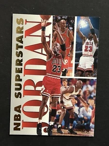 Baloncesto Fleer 1993-94 #7 de 20 Michael Jordan NBA Superstars inserto casi nuevo/como nuevo - Imagen 1 de 2