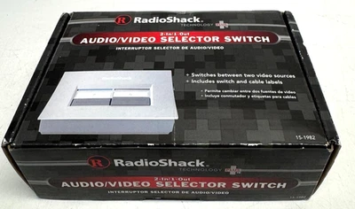 Vintage RadioShack  AudioVideo A/V SelectorSwitch 2-In/1-Out Way M:15-1982 - Image 1 of 4