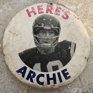 Spilla fotografica vintage Ole Miss Rebels Archie Manning pulsante posteriore - Foto 1 di 2