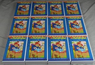 Paddington Kinderfilme - 3 Folgen auf einer VHS Kassette - im Schloß  u.a.  /H - Bild 1 von 4