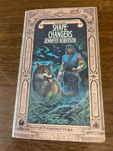 VTG Fantasy Paperback Shape-Changers Chronicles of the Cheysuli: #1 - Picture 1 of 2