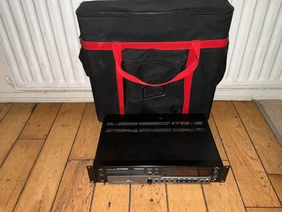 Tascam CD-RW900 Professional CD Recorder/Player & Carry Case (CD Tray Error) - Image 1 of 4