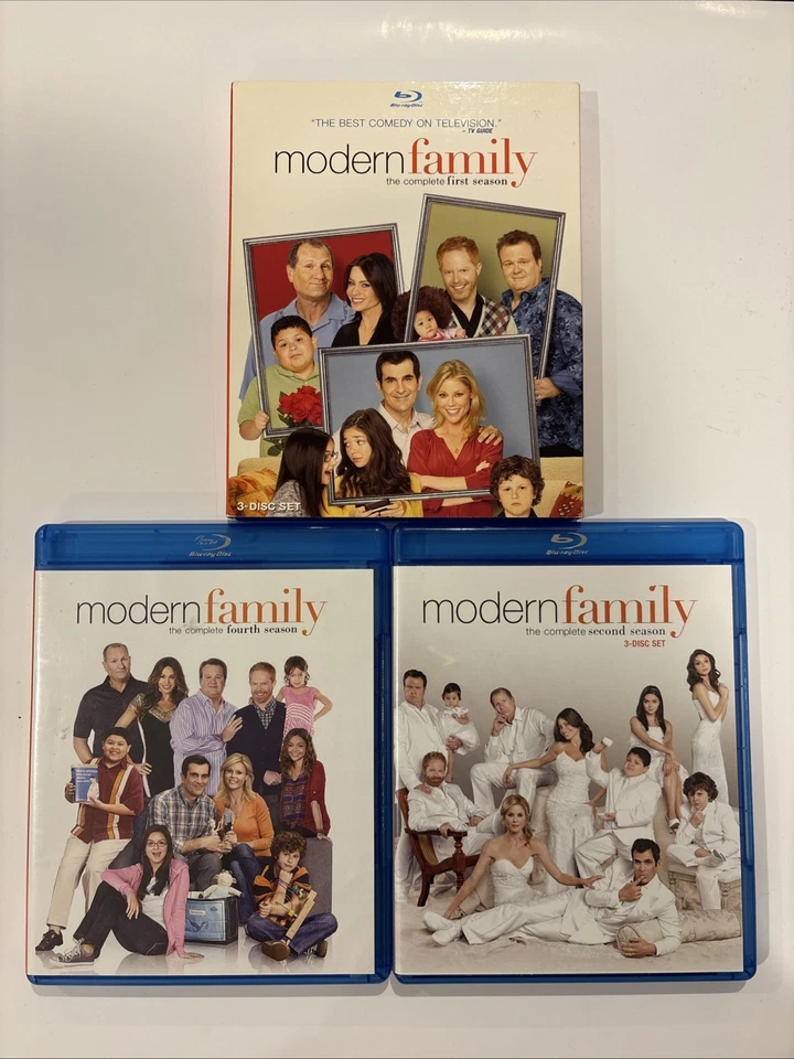 Modern Family Blu-ray Lot: Seasons 1-3 W/ Slipcover - Image 1 of 1