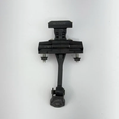 Jeep Wrangler 2018-2025 ilimitado puerta delantera izquierda correa de retención tope Foto 1 de 4