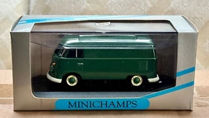 VW Volkswagen T1 furgoneta - 1:43 - Minichamps - verde oscuro - embalaje original - 430 052202 - Imagen 1 de 4