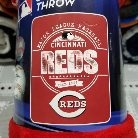 Cincinatti Reds MLB Team Super Plush Throw Soft Blanket New NWT 46x60 Cover