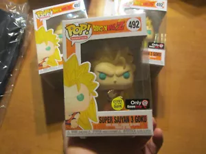 FUNKO POP DRAGON BALL Z SUPER SAIYAN 3 GOKU 492 GITD BRILLA EN LA OSCURIDAD GAMESTOP - Imagen 1 de 12