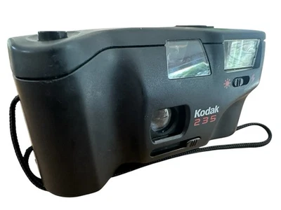 Cámara fotográfica retro compacta Kodak 235 35 mm con flash funcionando y totalmente probada Foto 1 de 4