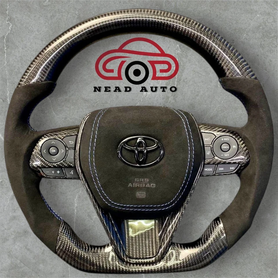 Volante Alcántara y fibra de carbono personalizado premium para Toyota Camry 8ª generación Foto 1 de 4