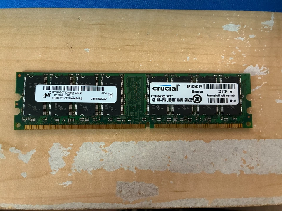 CRUCIAL 1 GB 184-pin UNBUFF DIMM 128MX6  - ct12864z335.16tfy - Image 1 of 1