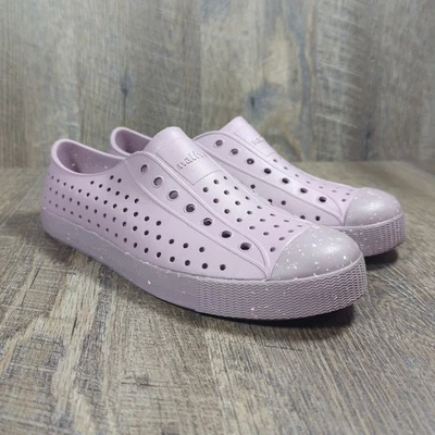 Sapatos femininos Native Jefferson Bloom flor silvestre roxo Jiffy Speckles J6 infantil 8 - Imagem 1 de 4
