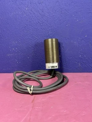 Scan FCM1-4020A-A3L2 Proximity Sensor - Image 1 of 2