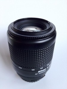 Nikon NIKKOR AF 80-200mm f/4.5-5.6 AF-D Lens With Caps Defective for Parts