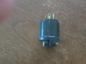 H&H 4 Terminal 2" Diameter Plug New out of package - Picture 1 of 5