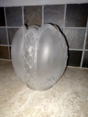 Globe tulipe en verre Lampe à pétrole H: 20 cm - Photo 1/4