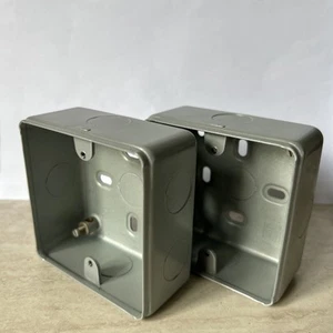 x2 Light Switch Electrical Mains Socket Back Boxes Single Gang - Picture 1 of 4