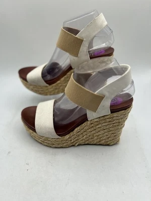 Mia Villa Faux Leather Wedge Sandal Women's Sz 8.5 White/Beige Slip On - Image 1 of 4