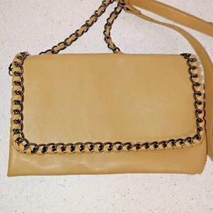 Bolso bandolera para mujer Kensie bronceado puntada látigo cadena detalle cuero sintético - Imagen 1 de 12