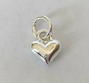 925 Sterling Silver Love Heart Pendant Small Charm Girls Women Puffed 3D Puff - Picture 1 of 2