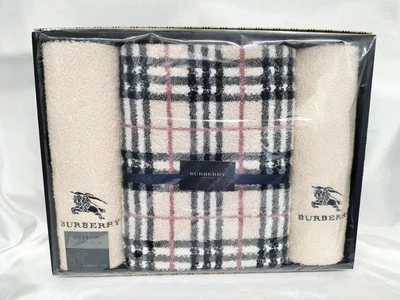 Burberry Beach towel Bath towel & Face towel Set Cotton 100% Box From Japan - Image 1 of 3