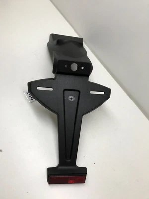 triumph speed triple 1050  porta targa parafango posteriore - Immagine 1 di 3