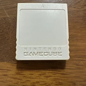 Nintendo GameCube White Memory Card 59 Blocks DOL-008 OEM Tested - Picture 1 of 2