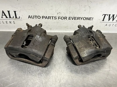 Conjunto de pinza de freno delantera Honda Civic EX 1992-1995 OEM LH y RH Foto 1 de 4