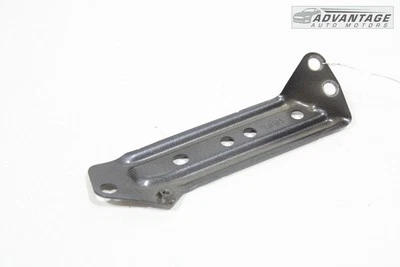 2020-2024 Nissan Versa para-lama dianteiro esquerdo suporte guia inferior montagem OEM - Imagem 1 de 4