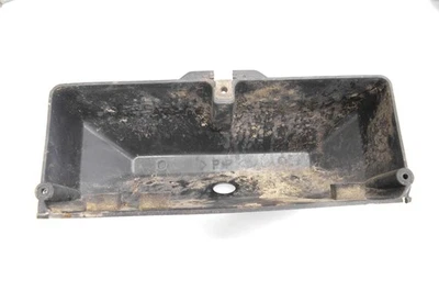 01 Yamaha Bear Tracker 250 2x4 tampa do corpo do farol traseiro YFM250X - Imagem 1 de 3