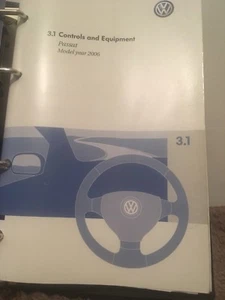 2006 VW Passat Owners Manual Set + Case Volkswagen - Picture 1 of 7