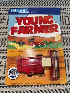 Mietitrebbia Internazionale 1/80 Serie 1400 con Testa di Grano Giovane Agricoltore B24 - Foto 1 di 6