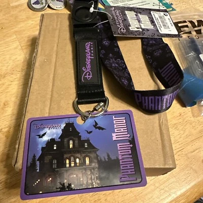 Булавка коллекционная Disneyland Paris Phantom Manor Laynard  - Изображение 1 из 4