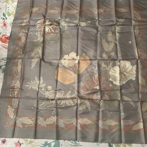 Jim Thompson Silk Scarf 33 X 33 inch Gray Peach Beige Floral Hibiscus Design New - Picture 1 of 12