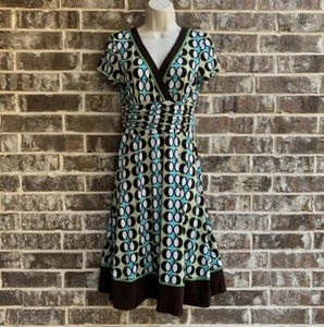 Dressbarn Vestito Donna Taglia 6 Maniche Corte Elasticizzato Scollo a V Fit-n-Flare - Foto 1 di 12