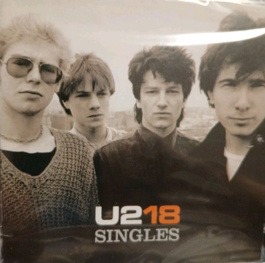 U2: U2: 18 Singles -   - (CD / #) - Bild 1 von 1