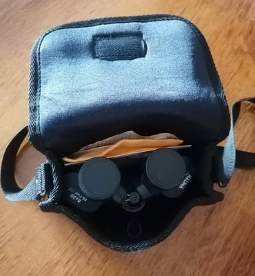 Halina Discovery 8x30 FG Field 7.5 - Binoculars with Original Case  - Image 1 of 4