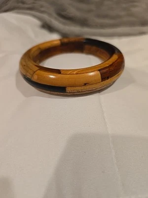 ELEGANTE Brazalete Grande Tribal Alta Costura Blanco y Marrón Hueso Animal Distintivo Foto 1 de 4