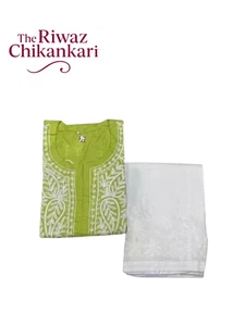 Chikankari Kurti verde da donna con set pantaloni bianchi | cotone ricamato a mano - Foto 1 di 6