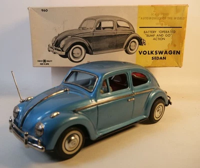 DE COLECCIÓN AÑOS 60 BANDAI LATA VW VOLKSWAGEN SEDÁN COCHE BATERÍA-CAJA OPERATIVA RARO Foto 1 de 4