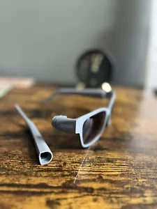 sunglasses with joint storage perfect for party and clubs - Picture 1 of 8