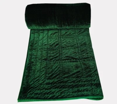 Emerald Green velvet comforter Green Luxury Quilt Emerald Green Queen Quilt. - Image 1 of 4
